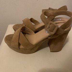 Steven Madden Tan Block Heel Sandal